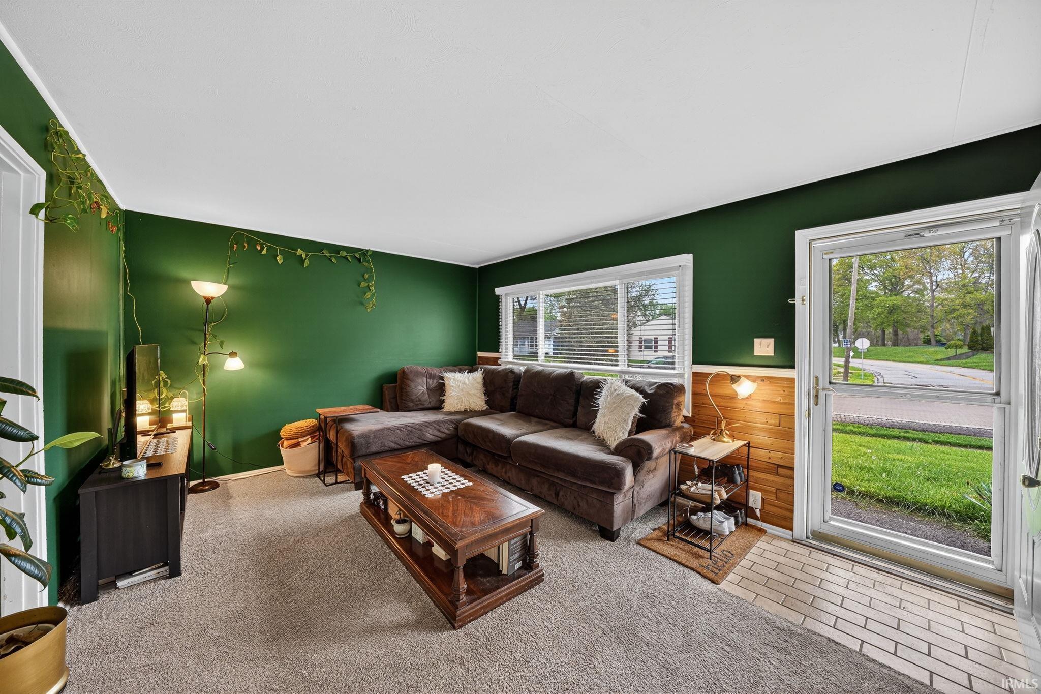 430 Teri Street South Bend IN 46614