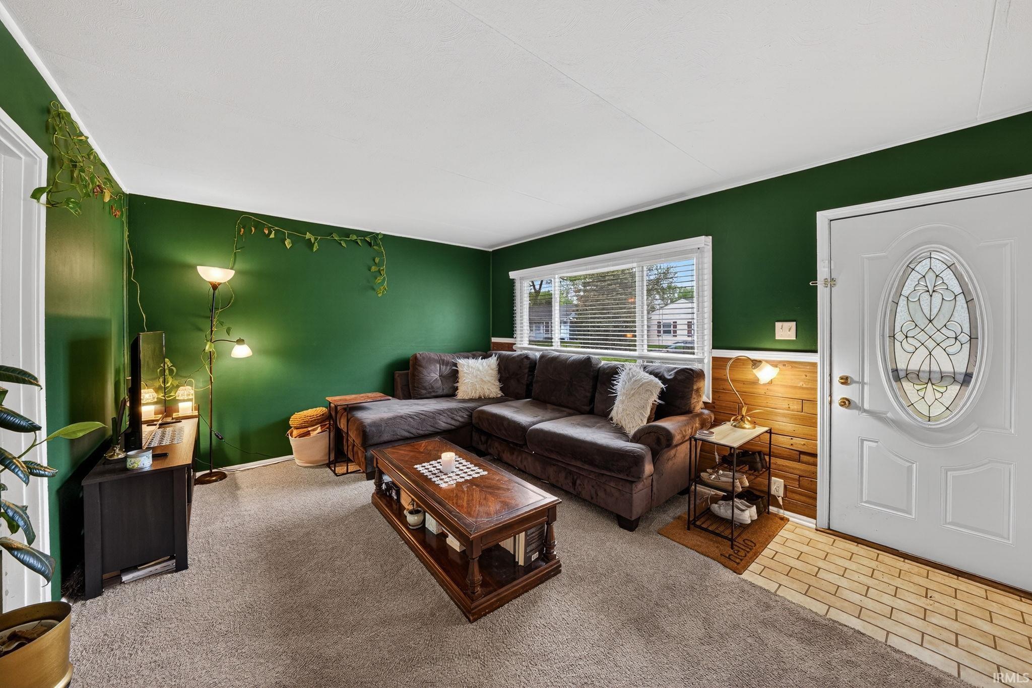 430 Teri Street South Bend IN 46614