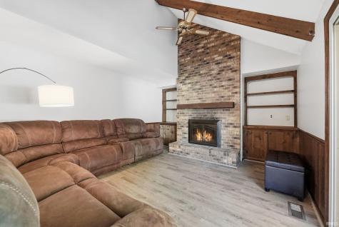 1310 Windsor Woods Boulevard Fort Wayne IN 46845