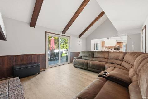 1310 Windsor Woods Boulevard Fort Wayne IN 46845