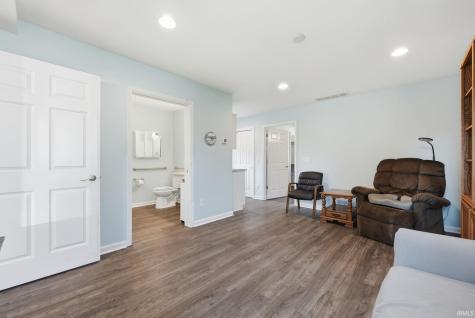 1310 Windsor Woods Boulevard Fort Wayne IN 46845