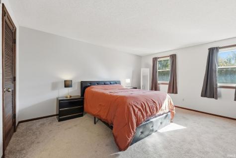 1310 Windsor Woods Boulevard Fort Wayne IN 46845