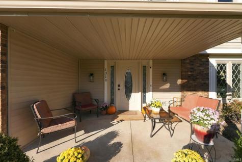 1310 Windsor Woods Boulevard Fort Wayne IN 46845