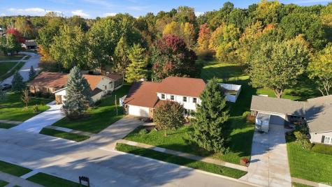 1310 Windsor Woods Boulevard Fort Wayne IN 46845