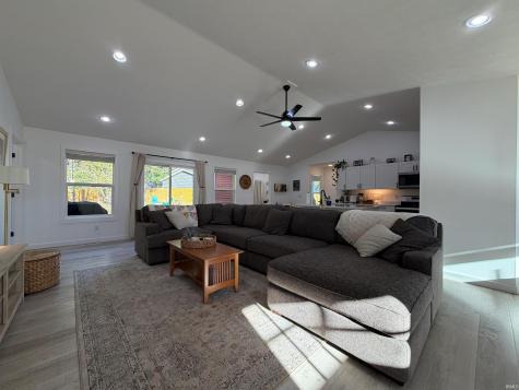 7501 State Road 158 Bedford IN 47421