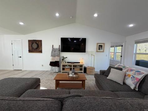 7501 State Road 158 Bedford IN 47421