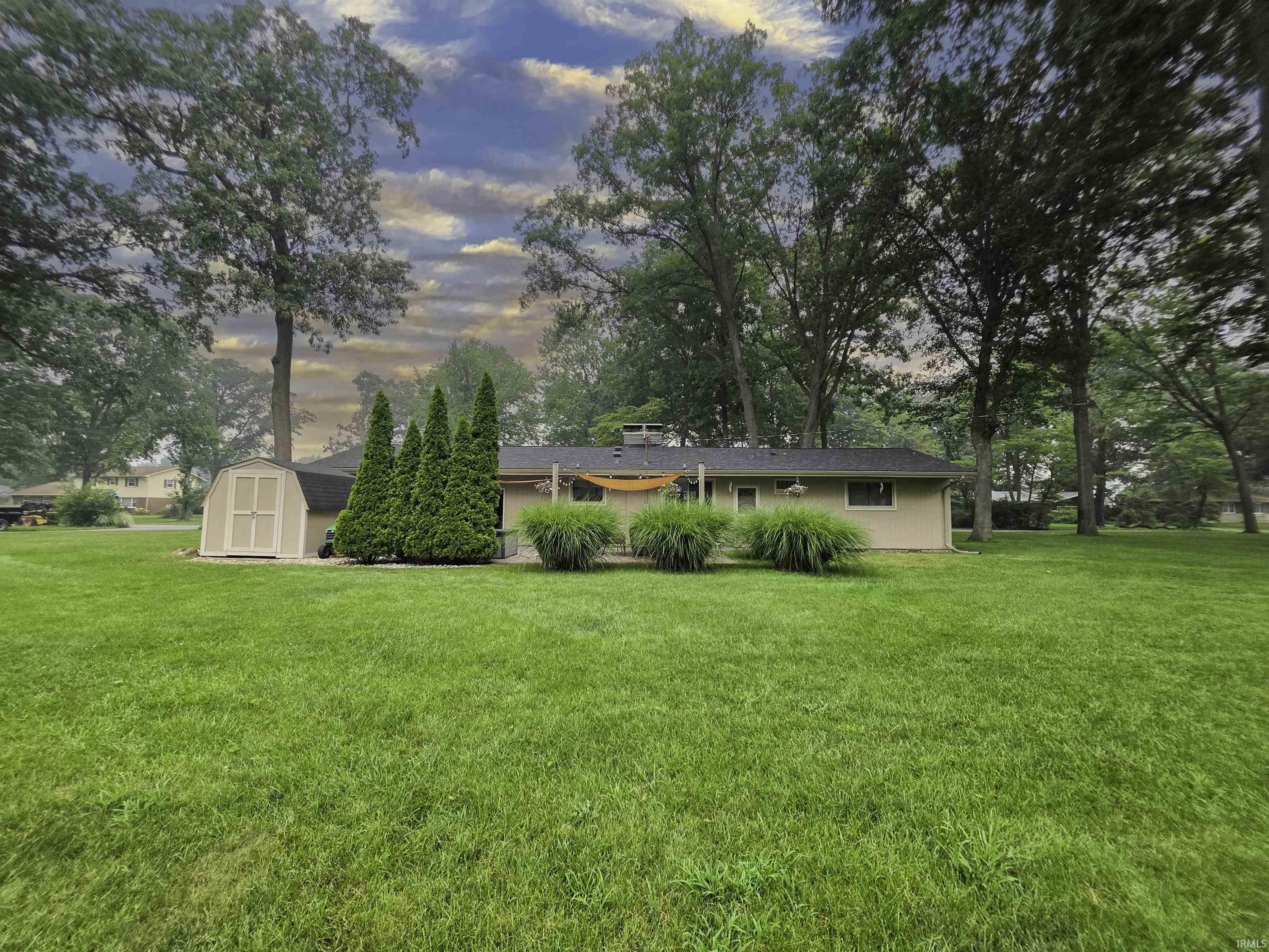 28812 Oakwood Place Elkhart IN 46514
