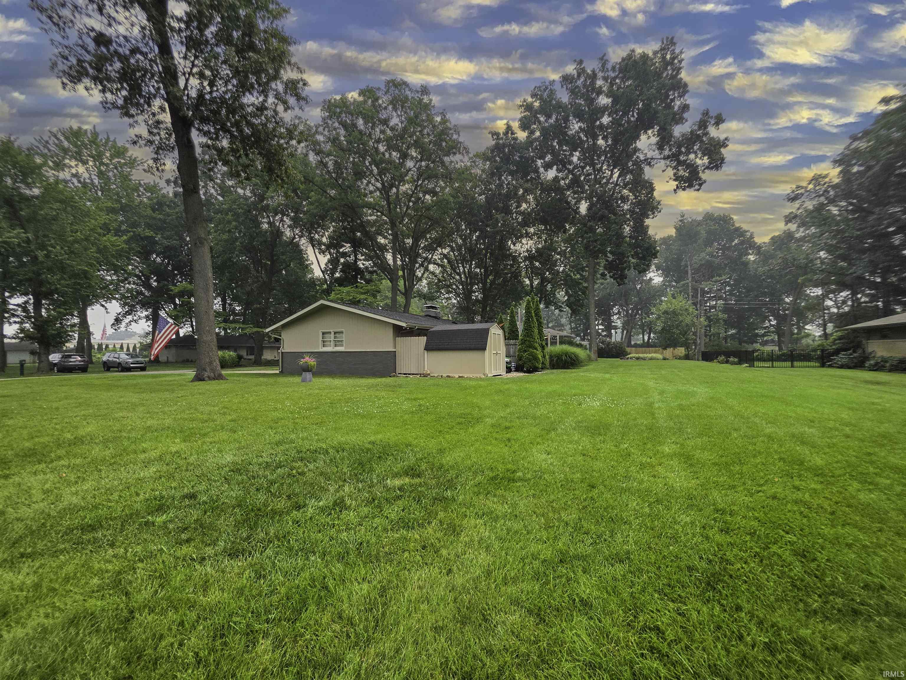 28812 Oakwood Place Elkhart IN 46514