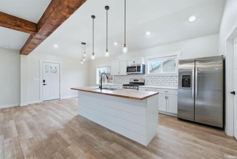 102 Martin Street Rome City IN 46784