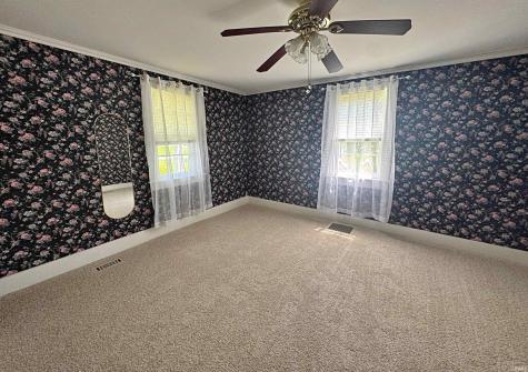 1725 Bedford Road Washington IN 47501