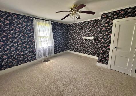 1725 Bedford Road Washington IN 47501