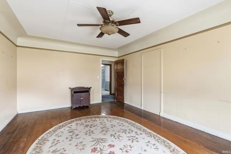 206 S Main Street Ligonier IN 46767
