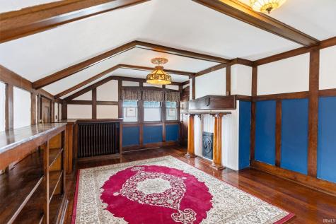 206 S Main Street Ligonier IN 46767