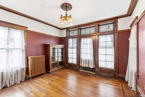 206 S Main Street Ligonier IN 46767