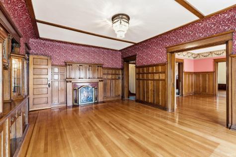 206 S Main Street Ligonier IN 46767