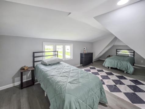 290 NW G Street Linton IN 47441