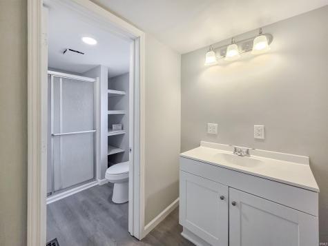 290 NW G Street Linton IN 47441