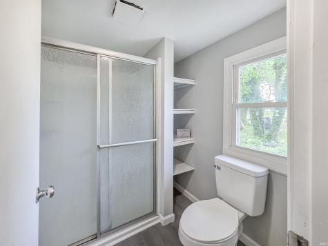 290 NW G Street Linton IN 47441