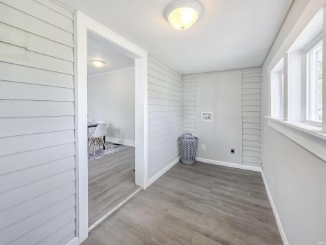 290 NW G Street Linton IN 47441