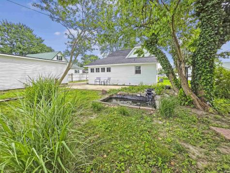 290 NW G Street Linton IN 47441