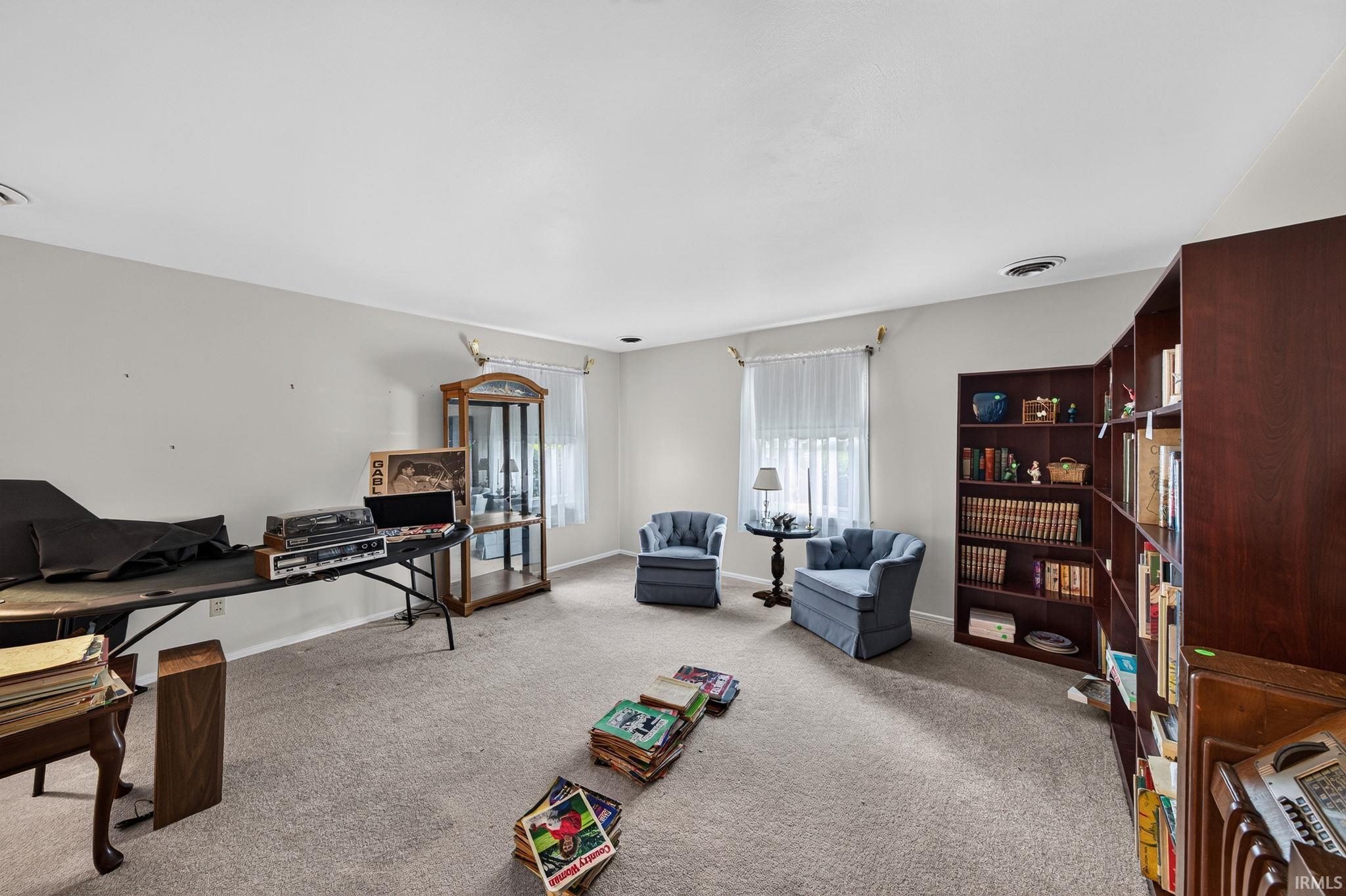 15674 Embers Drive Mishawaka IN 46545