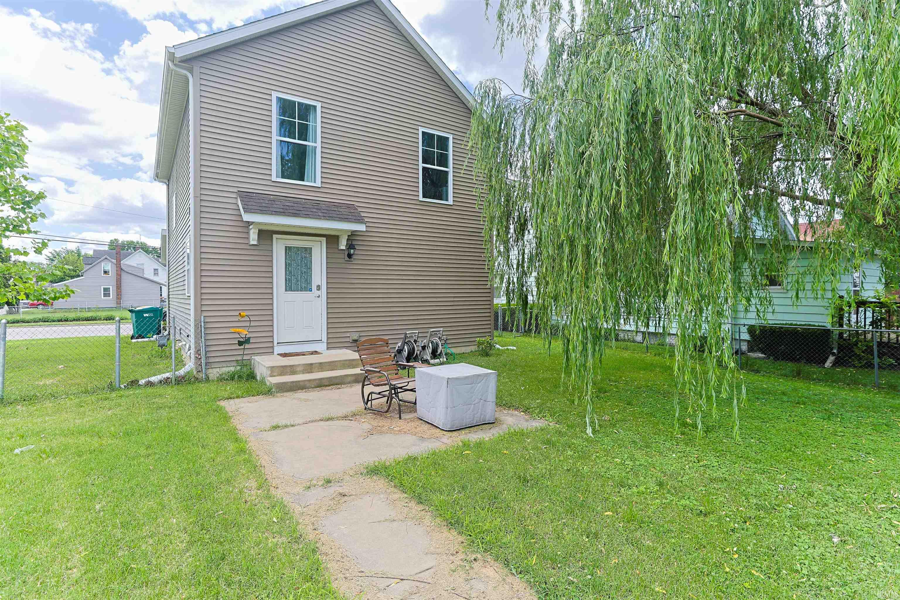 422 E Grove Street Mishawaka IN 46545