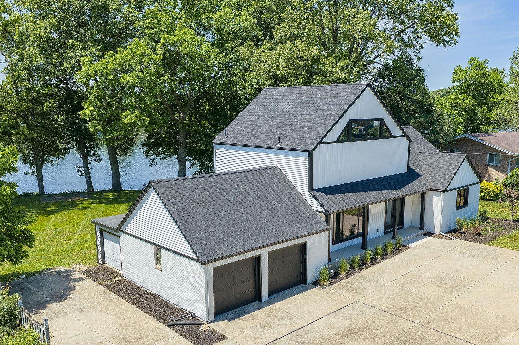 55981 Riverdale Drive Elkhart IN 46514
