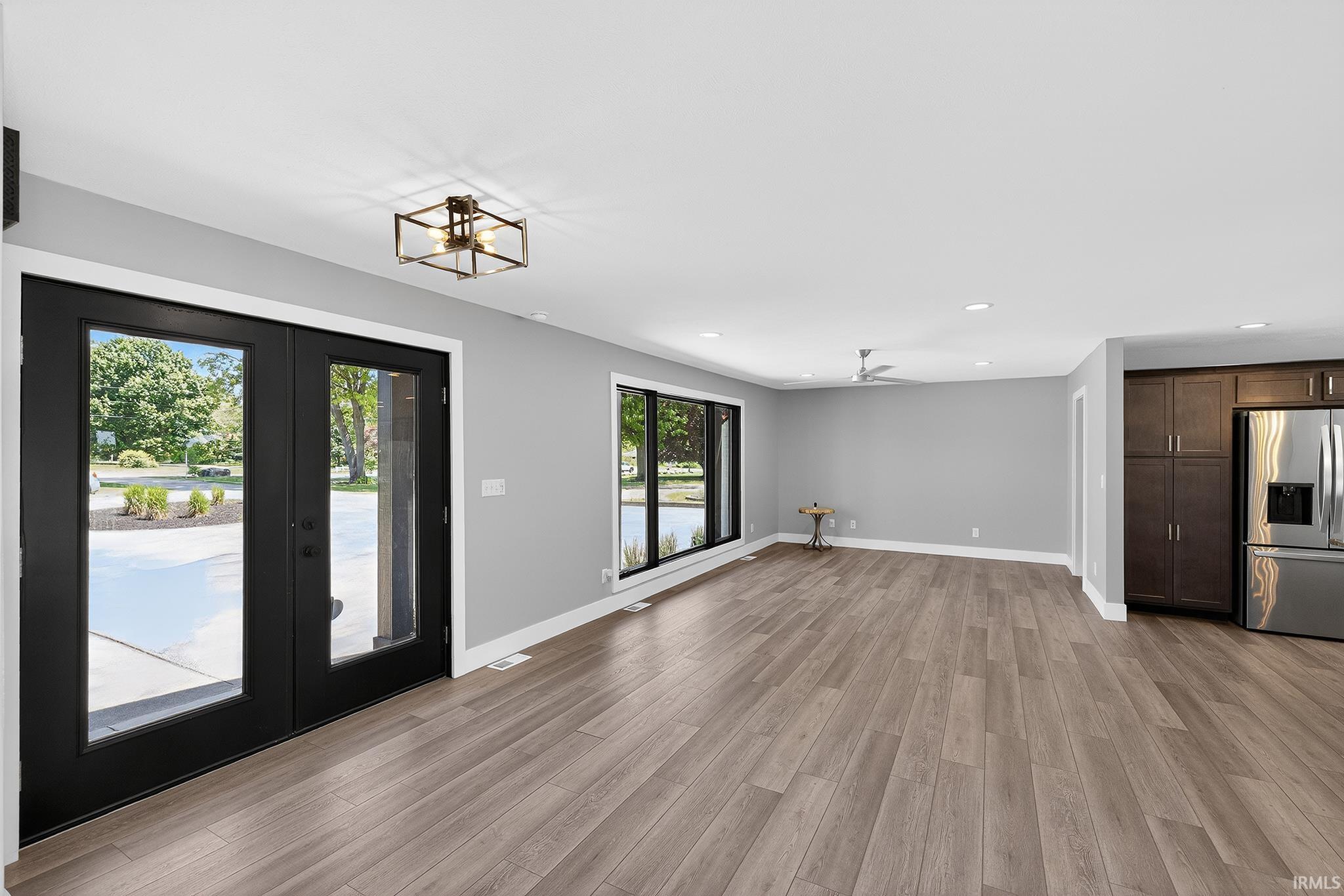 55981 Riverdale Drive Elkhart IN 46514