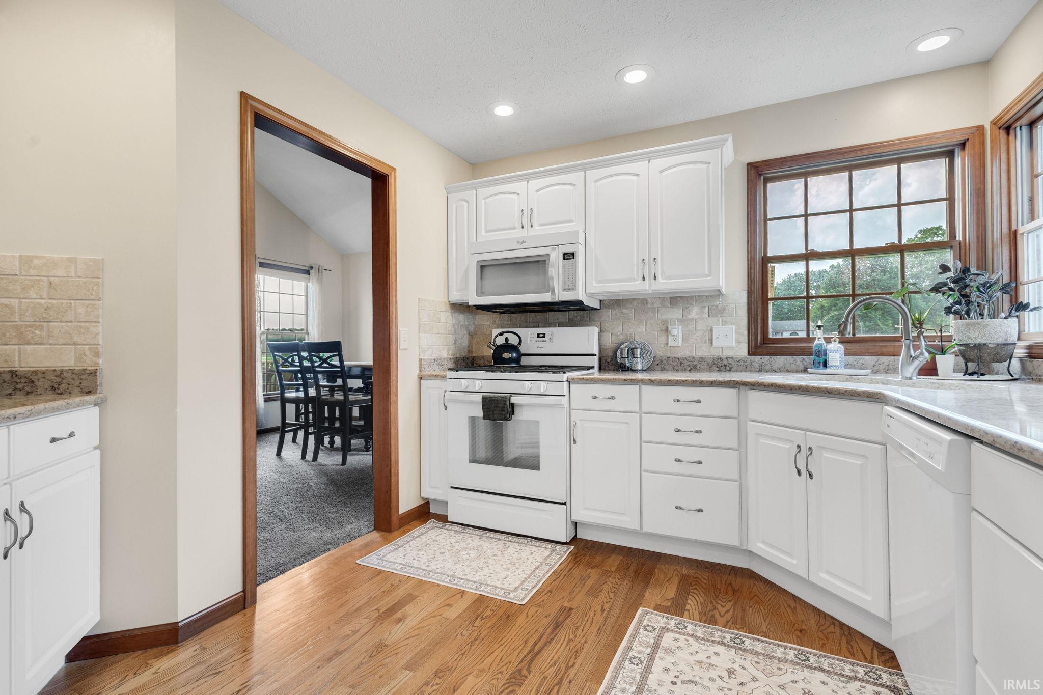 25612 Shorewood Court South Bend IN 46619