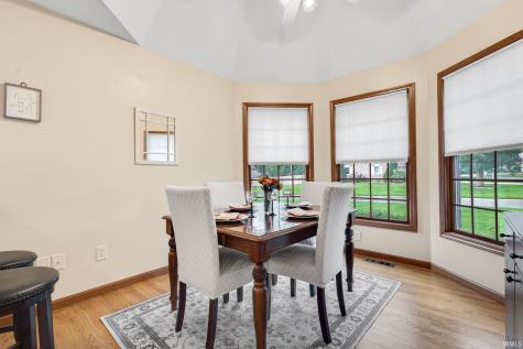 25612 Shorewood Court South Bend IN 46619