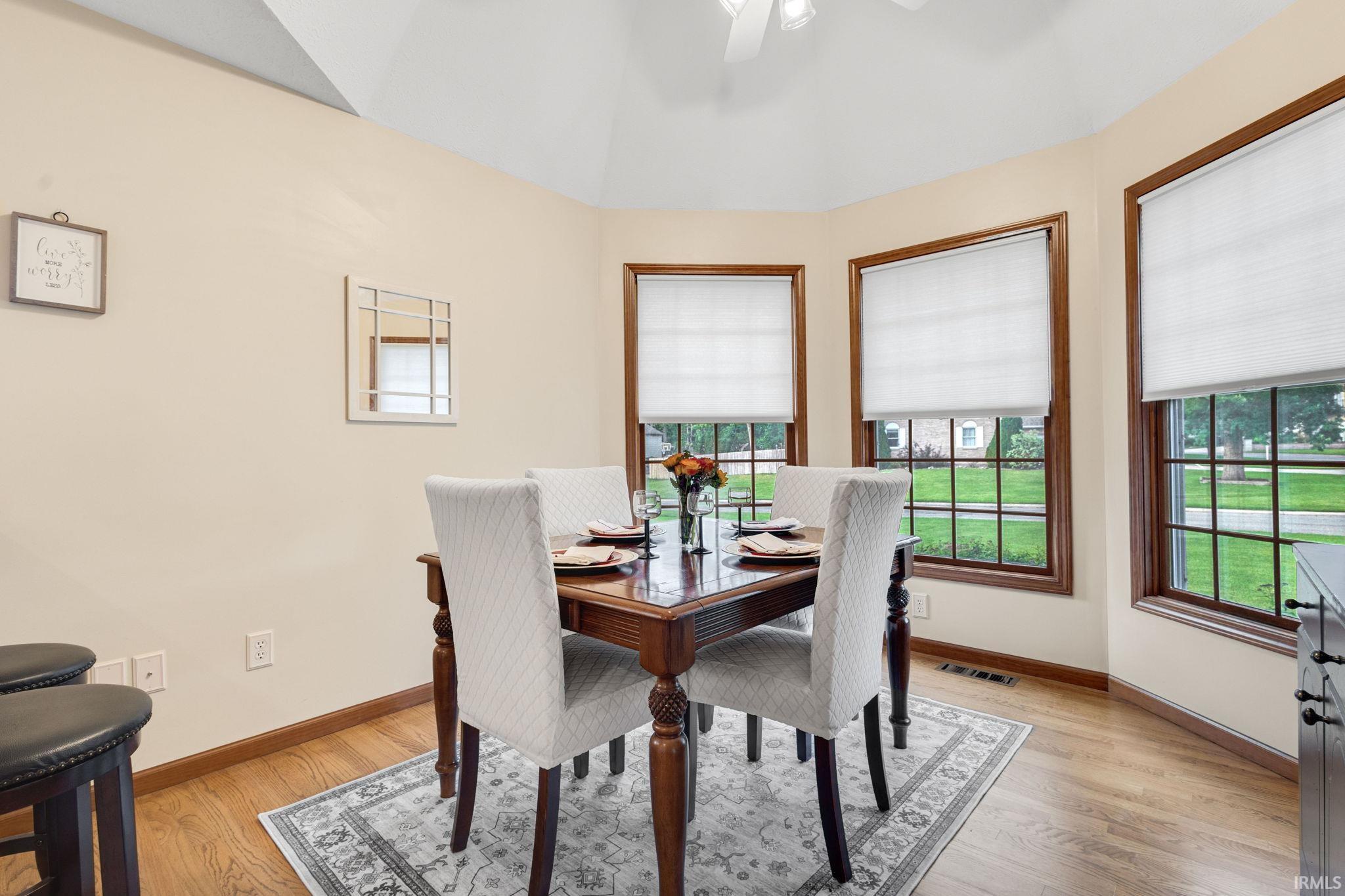 25612 Shorewood Court South Bend IN 46619