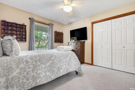 25612 Shorewood Court South Bend IN 46619