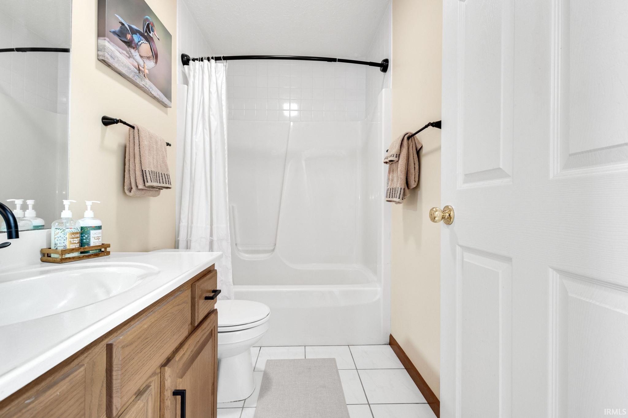 25612 Shorewood Court South Bend IN 46619