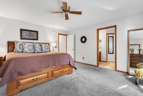 25612 Shorewood Court South Bend IN 46619