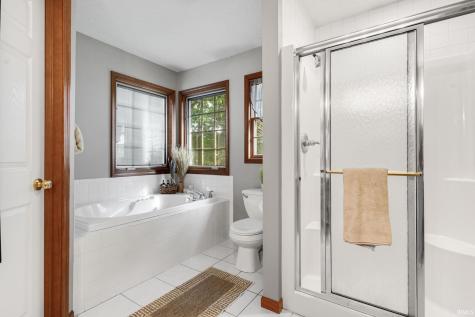 25612 Shorewood Court South Bend IN 46619