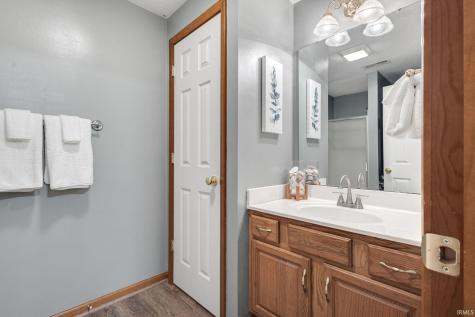 25612 Shorewood Court South Bend IN 46619