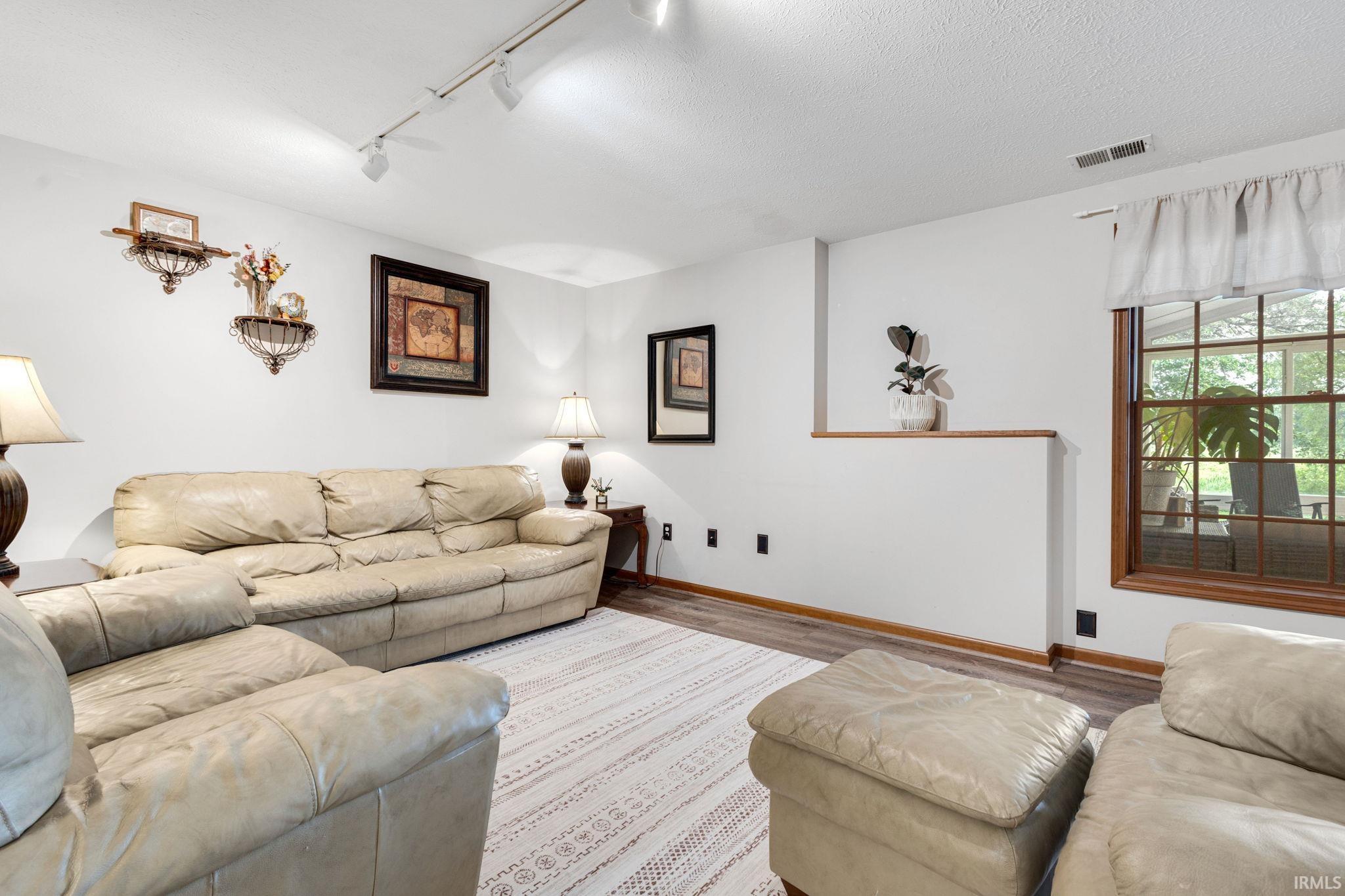 25612 Shorewood Court South Bend IN 46619