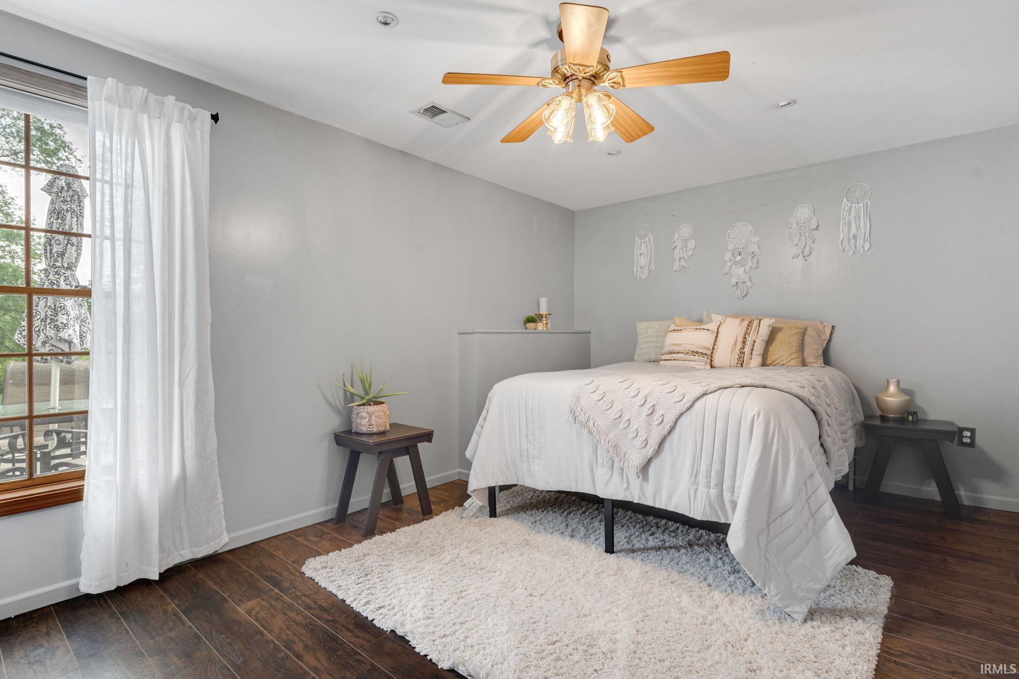 25612 Shorewood Court South Bend IN 46619