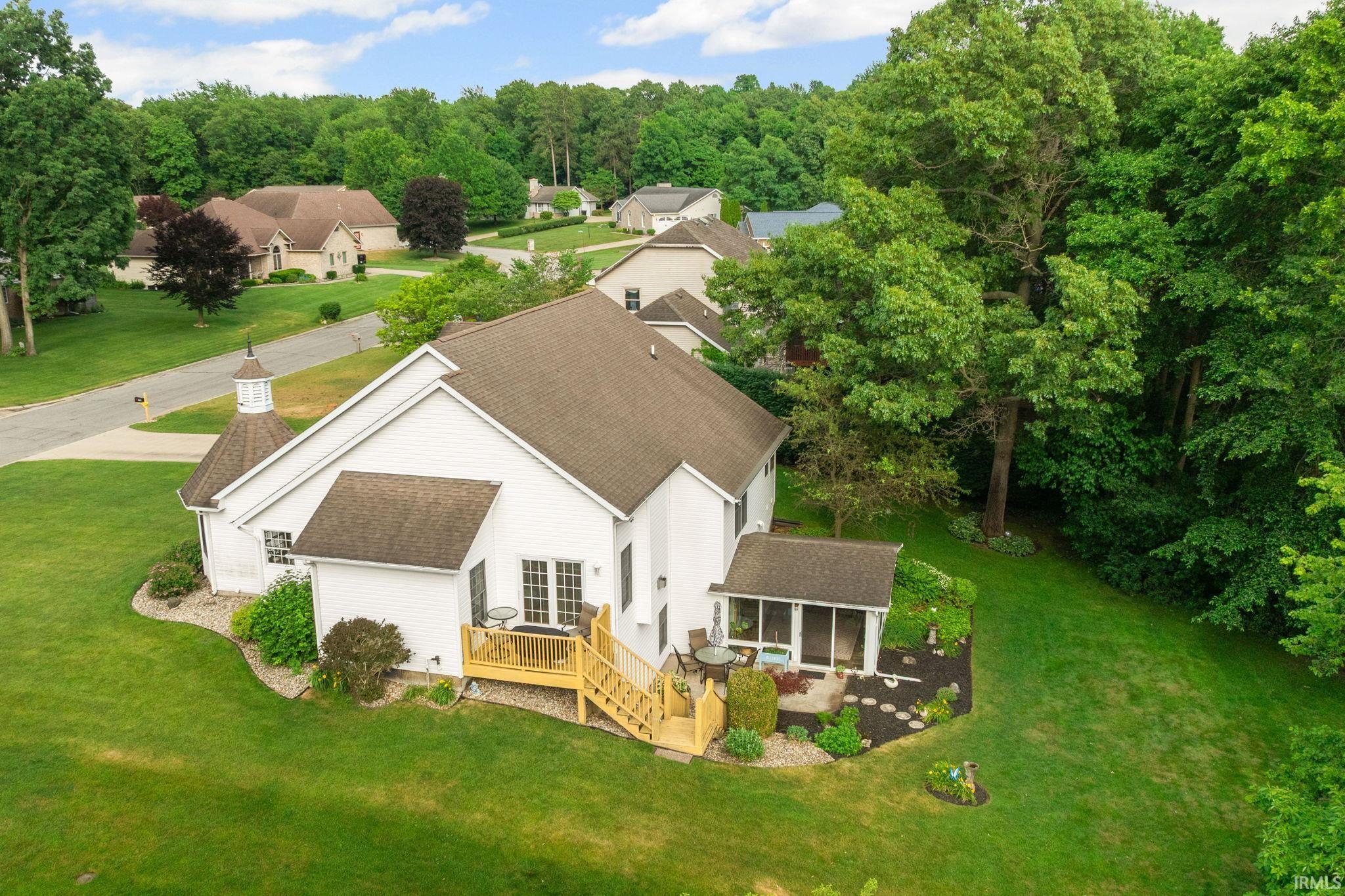 25612 Shorewood Court South Bend IN 46619