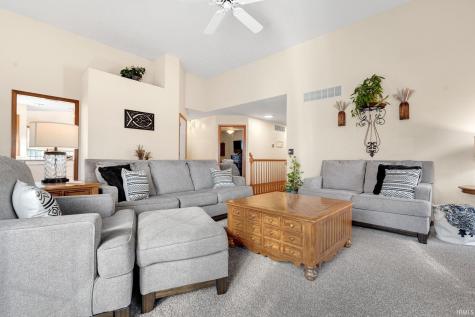 25612 Shorewood Court South Bend IN 46619