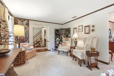 5922 Vance Avenue Fort Wayne IN 46815
