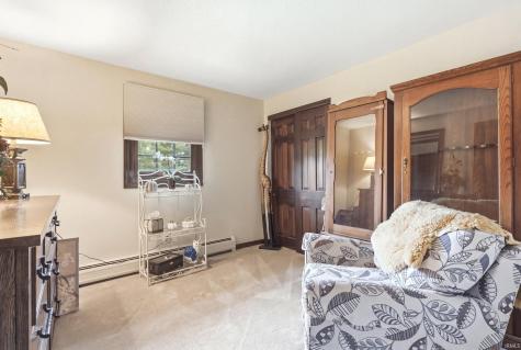 5922 Vance Avenue Fort Wayne IN 46815