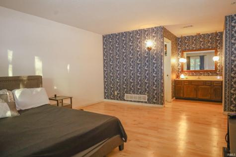1140 Brookshire Drive Evansville IN 47715