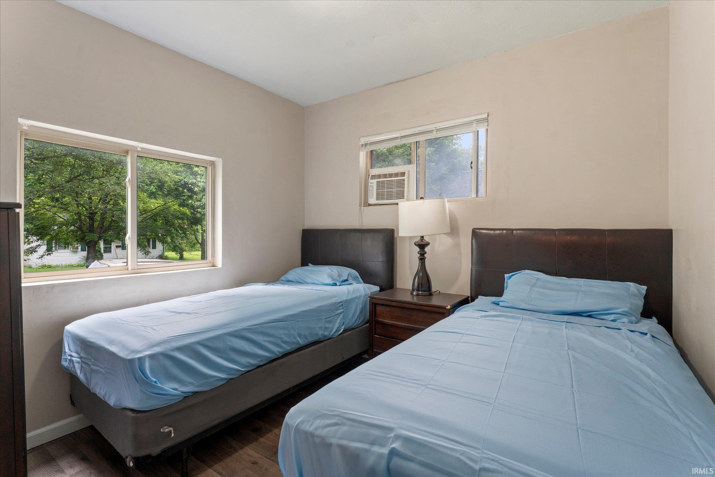 1218 Kinyon Street South Bend IN 46616