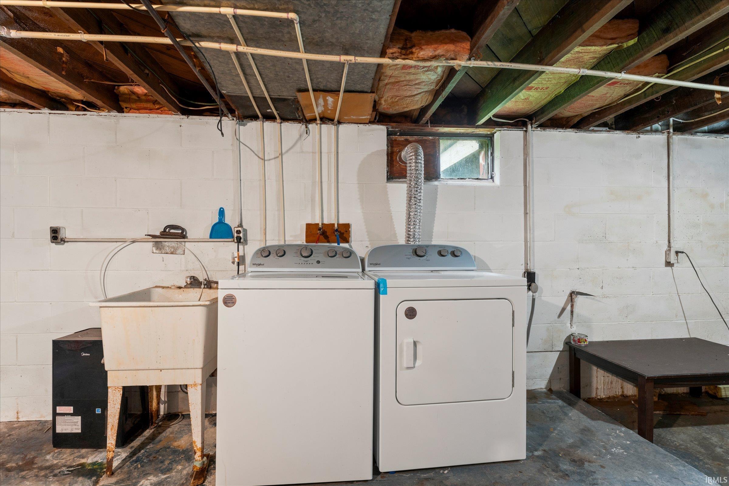 1218 Kinyon Street South Bend IN 46616