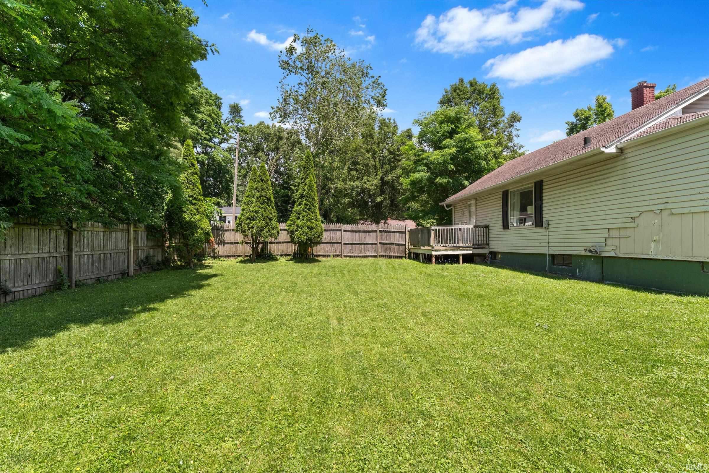 1218 Kinyon Street South Bend IN 46616