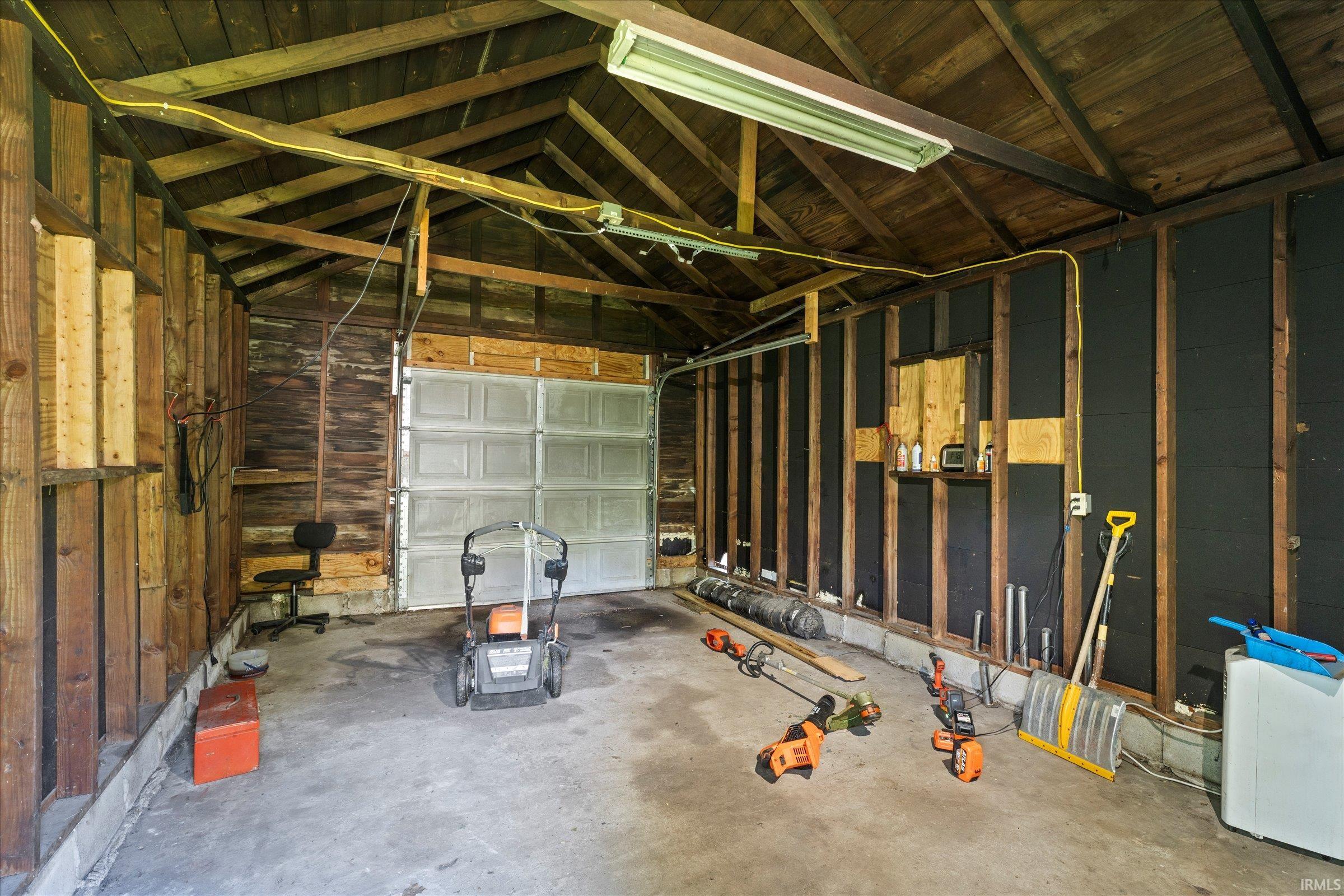 1218 Kinyon Street South Bend IN 46616
