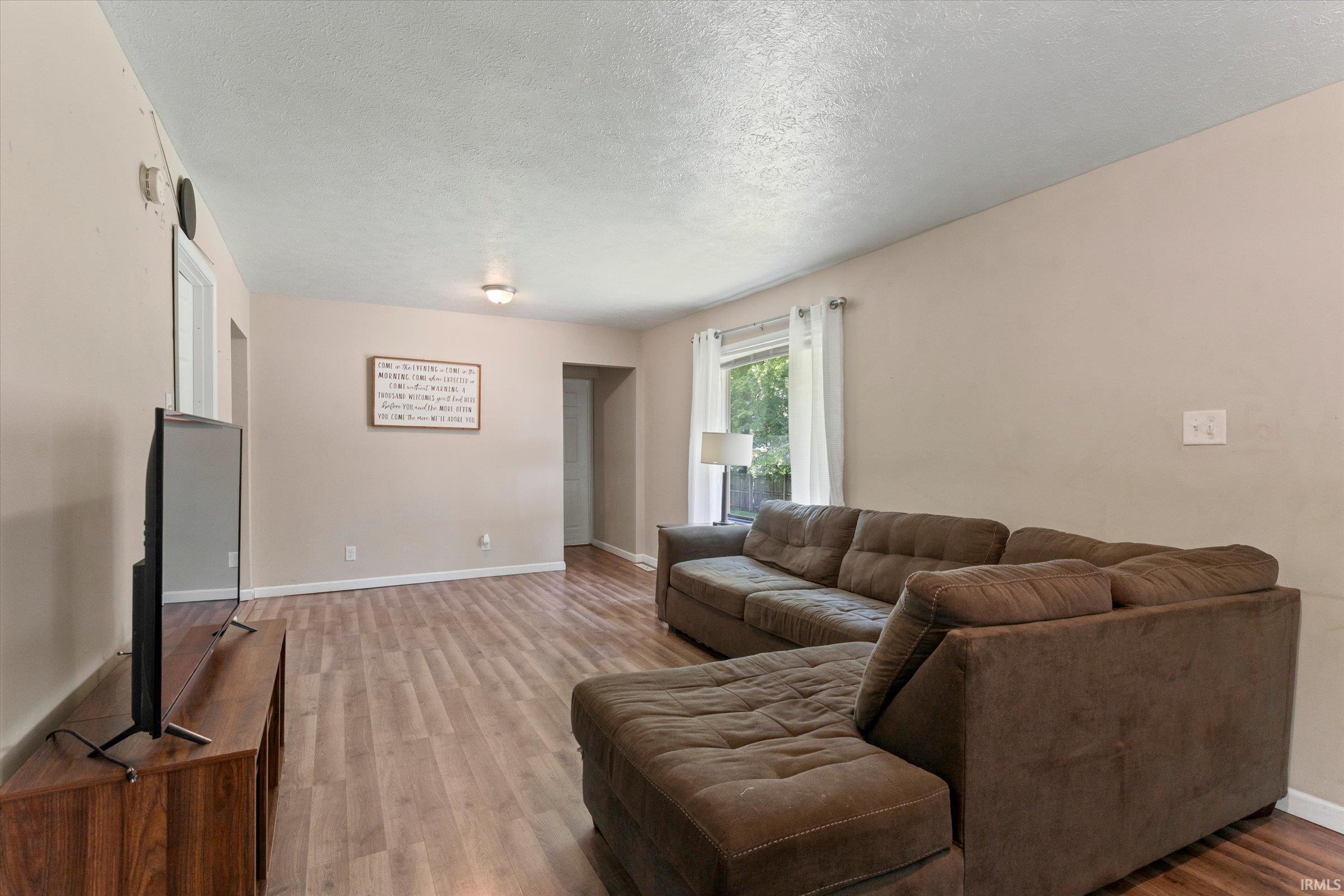 1218 Kinyon Street South Bend IN 46616