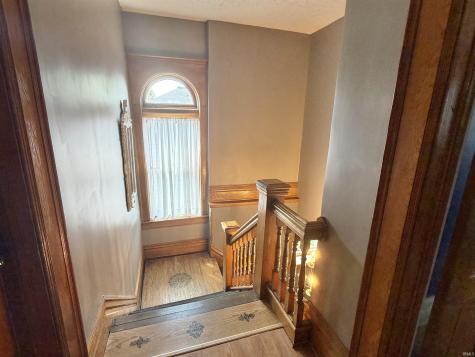 1329 E Market Street Logansport IN 46947