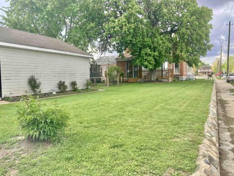 1329 E Market Street Logansport IN 46947